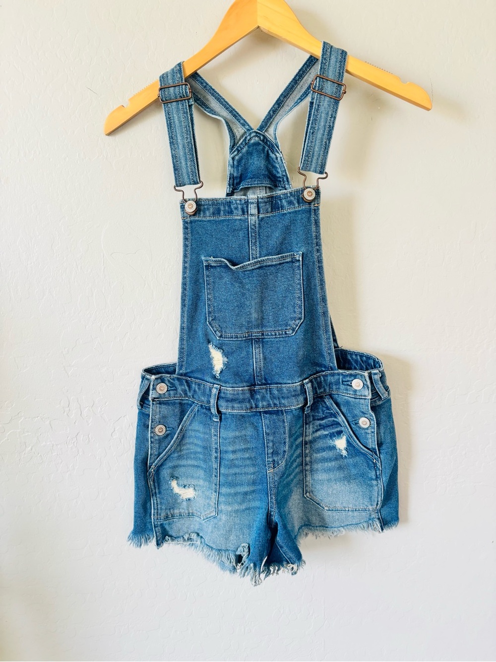 Hollister Light-Medium Blue Denim Short boyfriend  Overalls